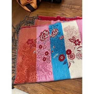bright colored scarf with‎ fringe floral